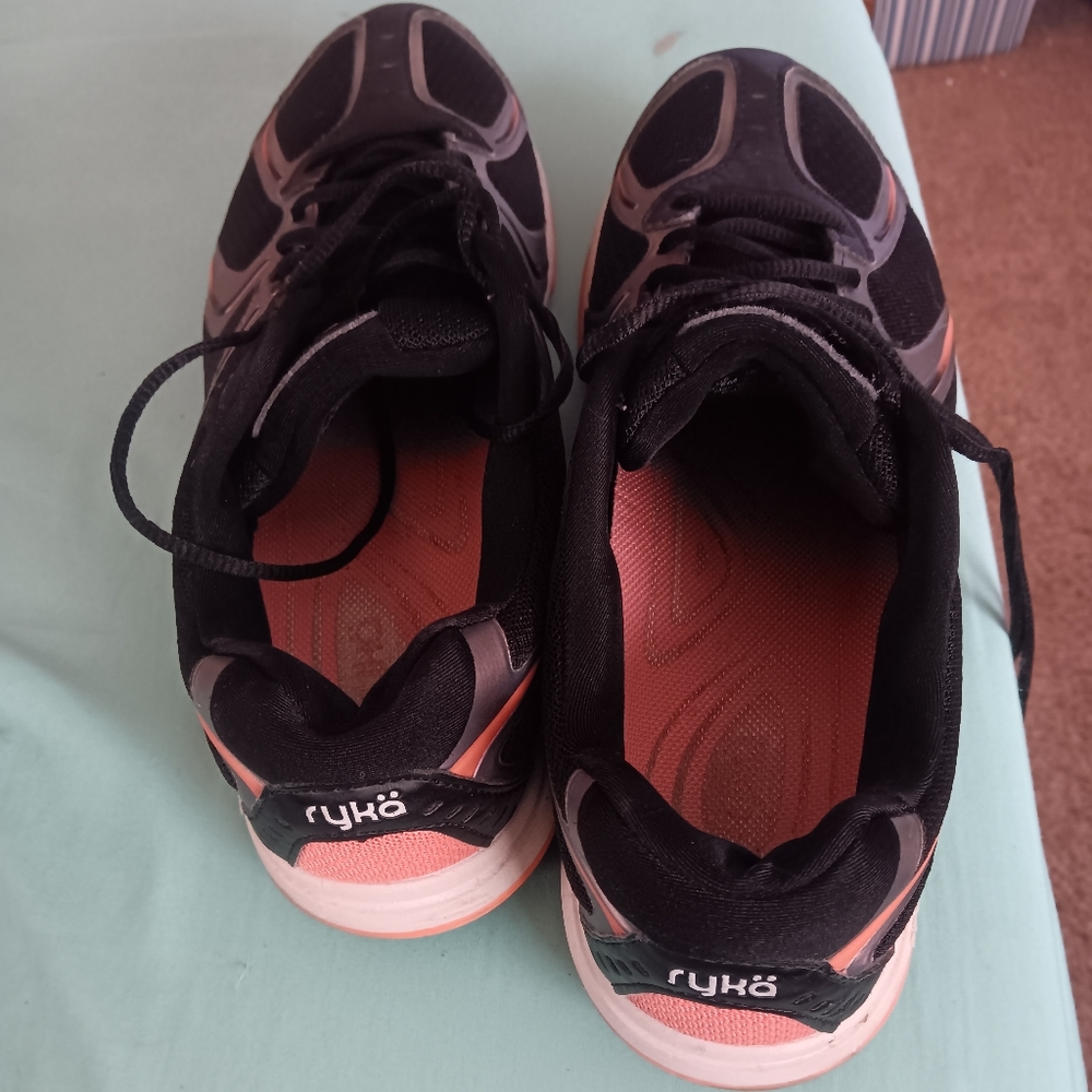 Women's size 9.5, Ryka athletic shoes - Picture 3 of 3